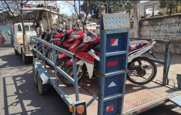 Operativos de tr&aacute;nsito en Capital. Retienen m&aacute;s de 50 motocicletas