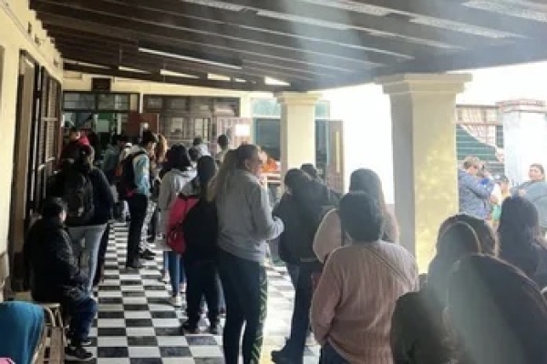 Se autenticaron m&aacute;s de mil copias de T&iacute;tulos en El Piquete