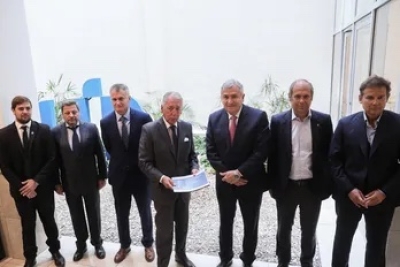 Morales, con industriales de todo el pa&iacute;s
