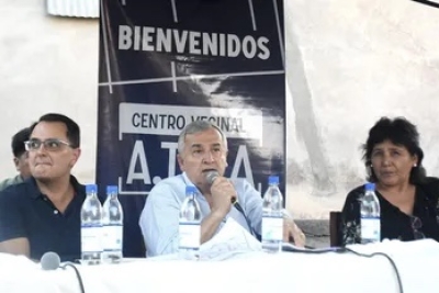 El gobernador Morales visit&oacute; a vecinos del barrio ATSA para abordar pol&iacute;ticas de desarrollo urbano