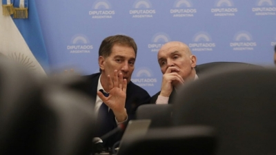 En Diputados creen que la ley &oacute;mnibus se aprueba la semana que viene pero que los senadores la van a hundir