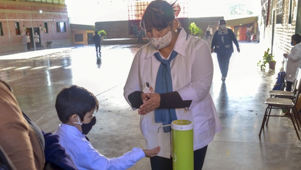 Trotta ratific&oacute; la continuidad de las clases presenciales