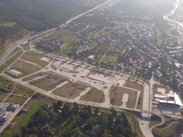 Avanzan en la instalaci&oacute;n de un hospital de campa&ntilde;a en la Ciudad Cultural