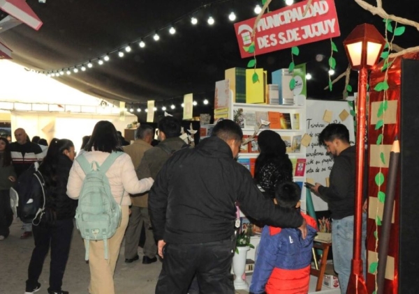 Patio de Emprendedores Sostenibles en la Feria del Libro