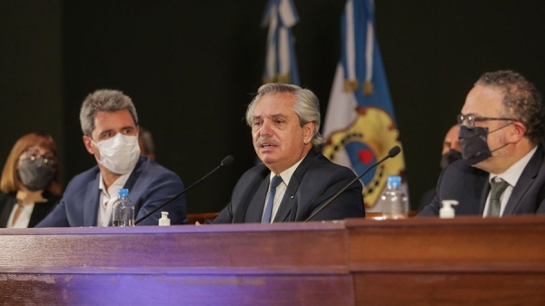 "Que tengamos energ&iacute;a renovable hecha en Argentina y por argentinos, es soberan&iacute;a"