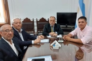 &Aacute;lvarez Garc&iacute;a y Ficoseco analizaron la dif&iacute;cil situaci&oacute;n financiera de Perico