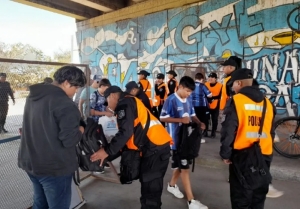 Operativos para erradicar venta ambulante de bebidas alcoh&oacute;licas