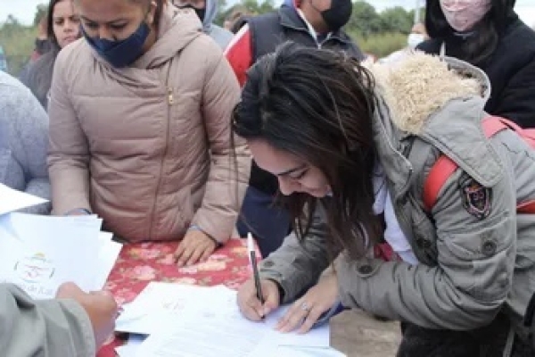 Regularizaci&oacute;n de tierras rurales, en agenda permanente