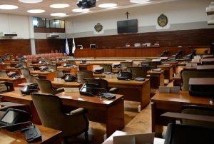 Jueves de sesiones en la legislatura