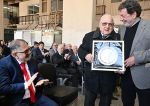 Homenaje al Dr. Mallagray por sus 70 a&ntilde;os de trayectoria profesional