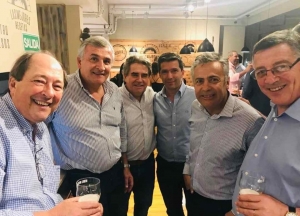 MORALES CELEBR&Oacute; EL TRIUNFO DE CAMBIA MENDOZA