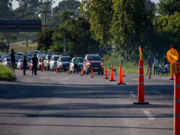 Intensifican los controles en ingreso a la Capital