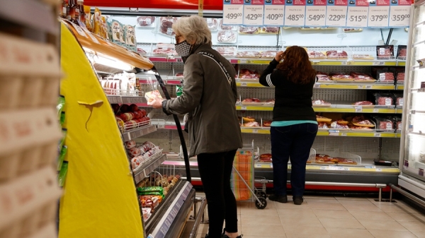 Feletti defendi&oacute; la canasta regulada de consumo masivo: "Hay muy buen grado de aceptaci&oacute;n"