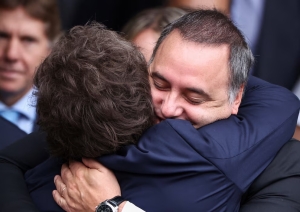 Milei anticipó que Adorni va a presentar su declaración jurada antes del 31 de julio y afirmó: “Ni en pedo se va”