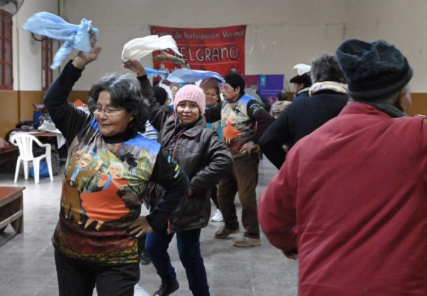 CPV de B&ordm;Belgrano. Adultos Mayores disfrutaron de jornada festiva