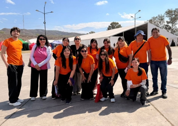 Salud acompa&ntilde;a a adolescentes y j&oacute;venes en la 75&deg; FNE