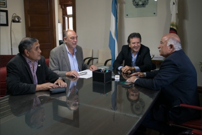 Fiad recibi&oacute; informe sobre avances de la Facultad de Medicina a crearse en Jujuy
