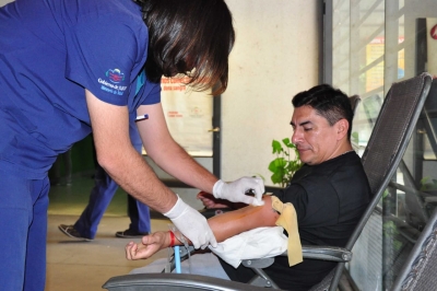 "EN VERANO EL MEJOR SALVAVIDAS SOS VOS&ldquo;