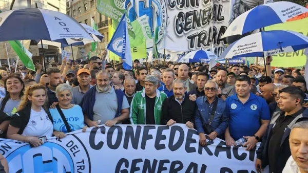 La CGT se movilizar&aacute; por el D&iacute;a del Trabajador con cr&iacute;ticas al ajuste de Milei y sin mencionar la reforma laboral