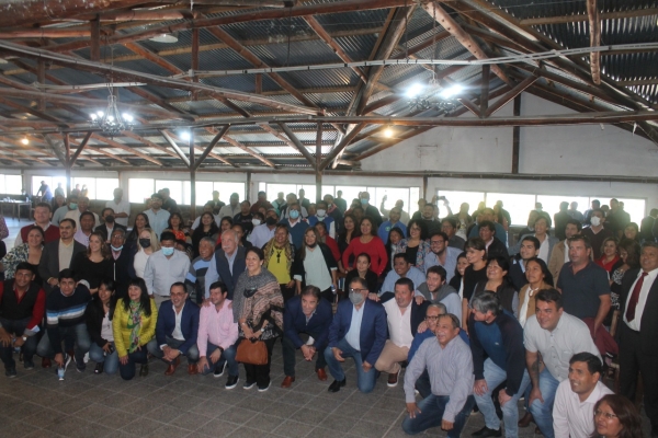 Foro radical respald&oacute; candidatura presidencial de Morales
