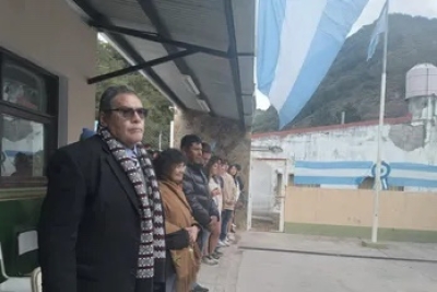 Equipo ministerial visit&oacute; el Colegio Secundario N&deg; 23 de Ocloyas