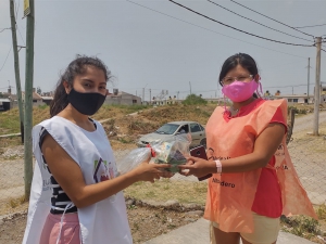 Comedor "Solidario" en el barrio Tupac