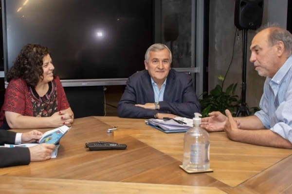Morales se reuni&oacute; con Vizzotti que lo felicit&oacute; por la campa&ntilde;a de vacunaci&oacute;n implementada en Jujuy
