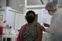Covid-19: vacunaci&oacute;n y testeo a disposici&oacute;n de lunes a lunes en Jujuy