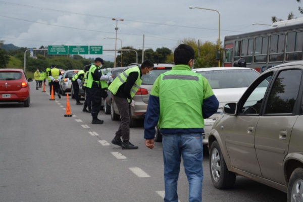 Por fallas en el "cuidAR"para ingresar a Jujuy solo piden permiso provincial