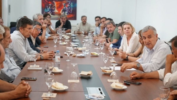 Morales arm&oacute; su comit&eacute; para la provincia con Posse y referentes de Lousteau y Yacobbiti