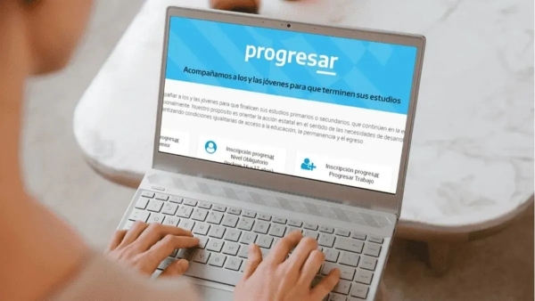 Las Becas Progresar subir&aacute;n de $13.000 a $20.000 para 1.700.000 alumnos desde agosto