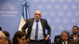 Amenaza de ruptura: Los libertarios no ceden en retenciones y los bloques aliados preparan dictamen propio
