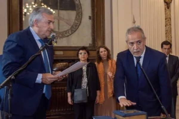 Abud Robles: "Vamos a concretar la segunda etapa del cambio de la matriz productiva"