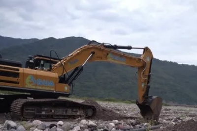 Agua Potable de Jujuy trabaja sobre el R&iacute;o Le&oacute;n para proteger acueducto principal