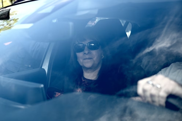 Las dos polic&iacute;as acreedoras declararon que Adorni les debe USD 70 mil m&aacute;s intereses y tiene que pagar antes de noviembre