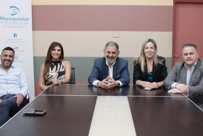 El intendente Jorge y el Banco Hipotecario buscan avanzar con m&aacute;s beneficios