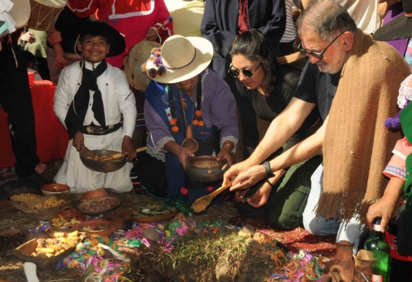 Ritual y tradici&oacute;n: el intendente Jorge particip&oacute; del homenaje a la Pachamama en el coraz&oacute;n del Xibi Xibi&rdquo;
