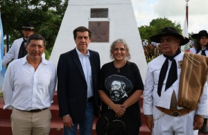 Cabalgata gaucha en honor a Cafrune