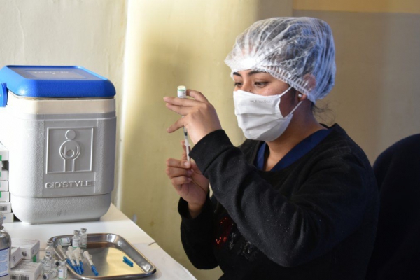 Se espera nuevo env&iacute;o de vacunas para los centros de salud