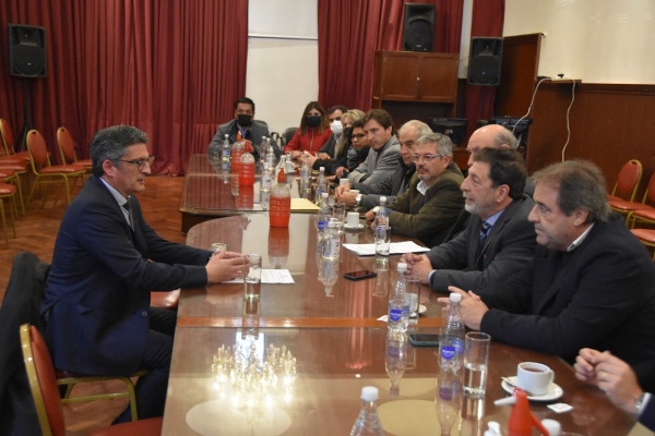 Comenz&oacute; la entrevista a candidatos a Jueces