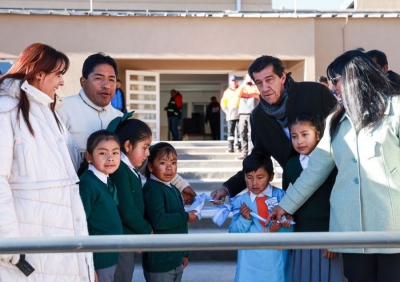 Sadir inaugur&oacute; la Escuela Primaria N&deg; 211 en Olaroz Chico