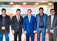 Sadir junto a otros 4 gobernadores integraron un frente electoral