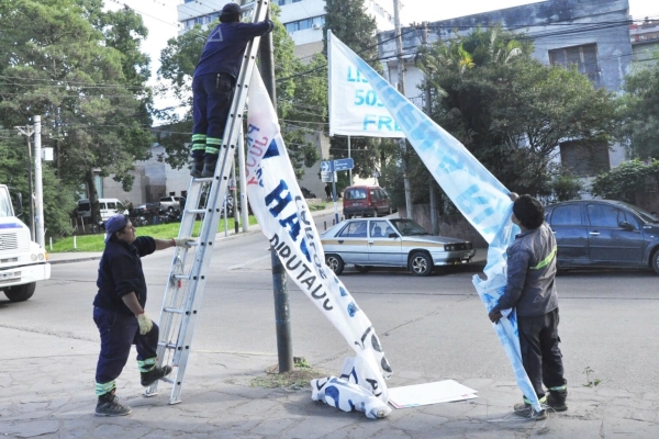 Limpieza de la ciudad luego de las elecciones