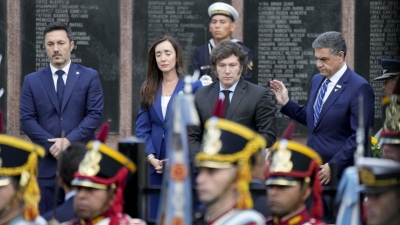 Milei dijo que para recuperar Malvinas hay que equipar las Fuerzas y cuestion&oacute; la v&iacute;a diplom&aacute;tica: "Son meras palabras"