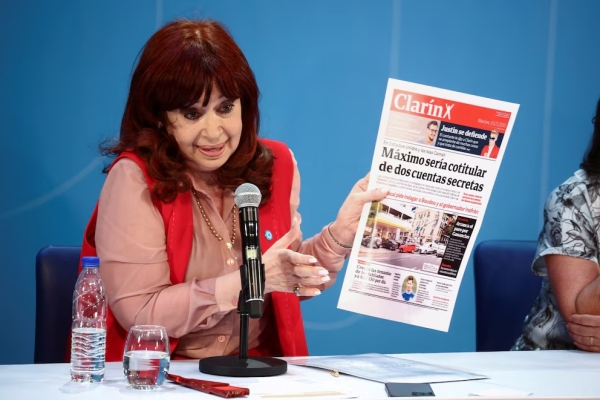 Cristina Kirchner asumi&oacute; en el PJ Nacional con cr&iacute;ticas a Kicillof: &ldquo;Veo dirigentes convertidos en militantes electorales&rdquo;