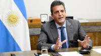 Massa reiter&oacute; que el "lunes y martes" comunicar&aacute; los nombres de quienes lo acompa&ntilde;ar&aacute;n