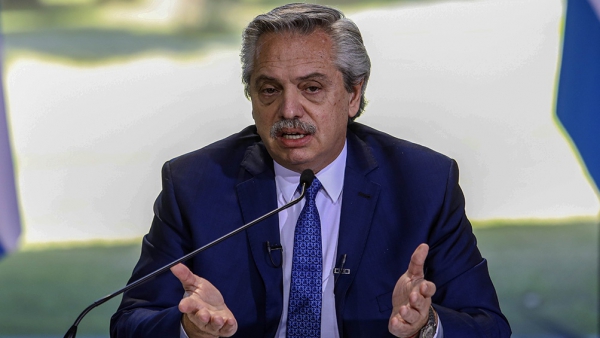 El Gobierno ampl&iacute;a el distanciamiento social hasta el 28 de febrero y con clases presenciales