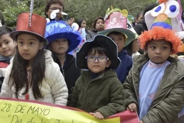 Emotivo acto por el "D&iacute;a Nacional del docente de Nivel Inicial"