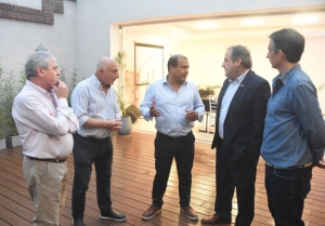 Bernis acompa&ntilde;&oacute; el brindis de fin de a&ntilde;o de la C&aacute;mara Argentina de la Construcci&oacute;n