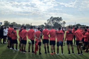 Independiente: Monz&oacute;n se hizo cargo del plantel